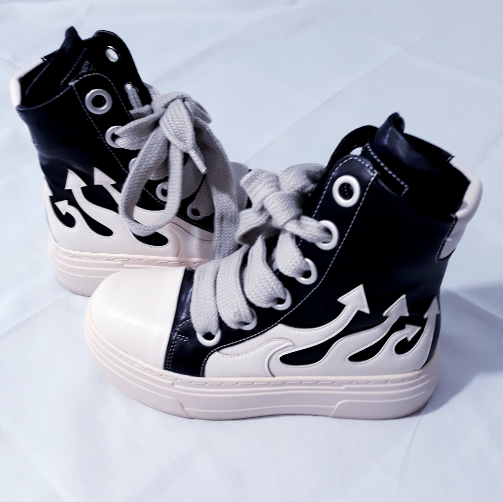 Fashion Black  White High-Top Sneakers Ankle Boots Platform Stick Sole Size 40 - Picture 2 of 12
